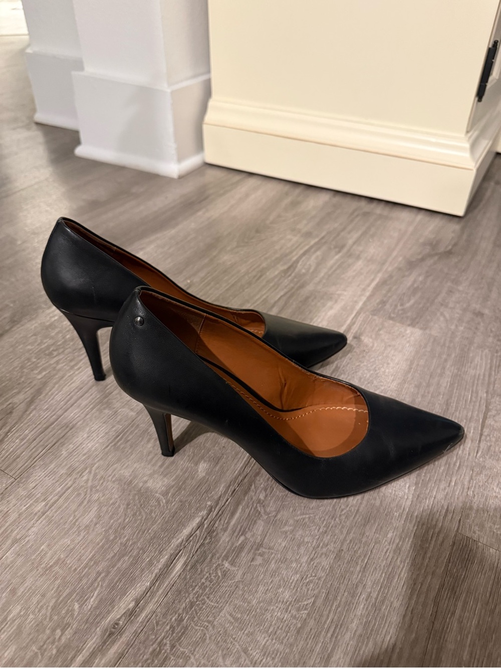 EUC Coach Heels